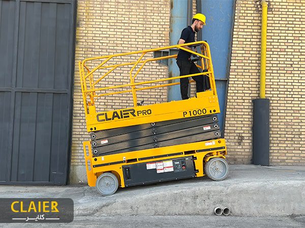 بالابر خودکششی کلایر در شیب